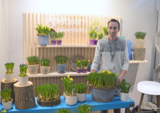 Bart Pletting van Apeldoorn Bloembollen.